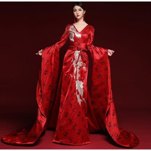Luxury red with embroidery printing drama train dress coronation Asia court Gown queen Victoria studio gown