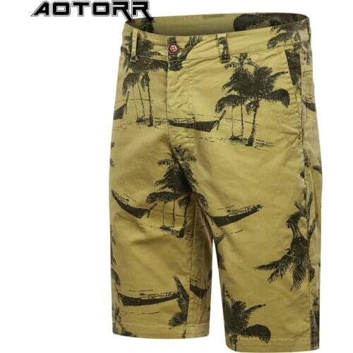2021 Summer New Fashion Men Shorts Retro Printed Cargo Shorts Mens Classic Military Uniform Cotton Casual Shorts Men Beach