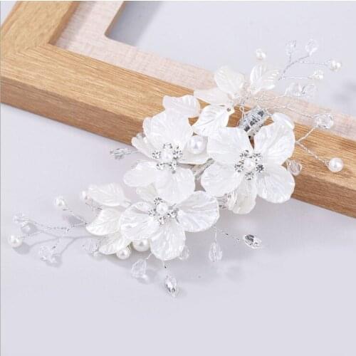 White Flower Crystal Simulated Pearl Hair Clips Combs Headdress Bride Bridal Noiva Engagement Wedding Veil Decoration Jewelry