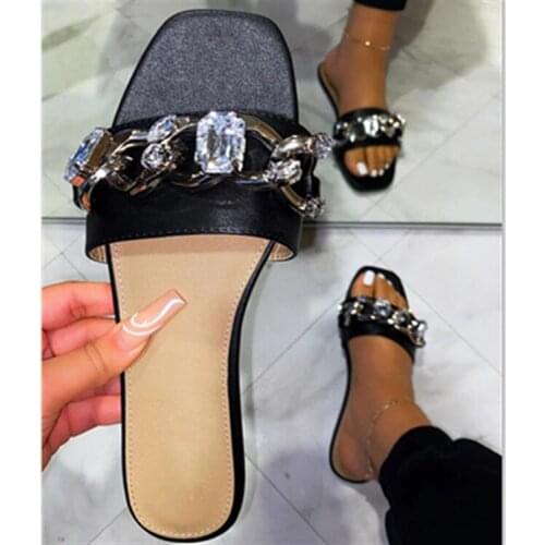 Womens Summer Trend Large Slippers Fashion Flat Head Diamond Chain Flat Shoes Female Beach Slides Slippers