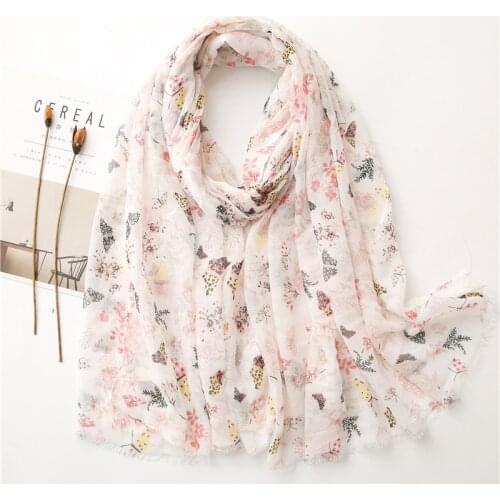 2021 New Fashion Summer Women Cotton Scarf Flower Beach Hijab Shawls and Wraps Female Foulard Echarpe Designer Bandana