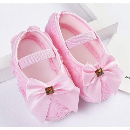 Newborn Baby Girl Shoes Non-Slip Princess Shoes Bowknot Cotton Infant Slip on Prewalkers White Spring Christening Wedding Shoes