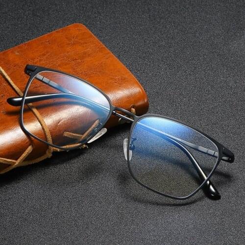 Anti-Blue Light Glasses Frame Plain Glasses Myopia Glasses Retro Mens Square Plain Pure Titanium Glasses Rim Glasses Frame