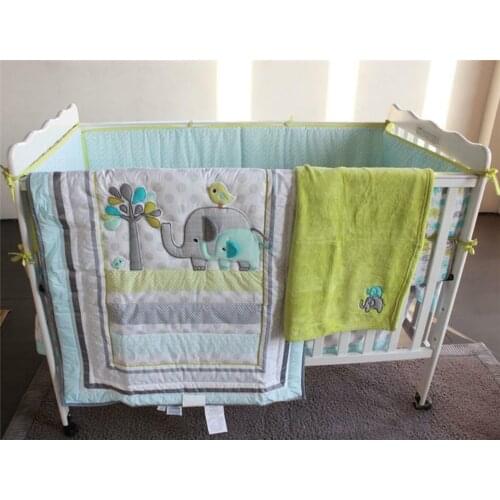 Fashion And Cute Infant 5pcs Bedding Set Elephant Baby Crib Nursery Quilt Skirt Sheet Bumper Gift Baby Bedding Set