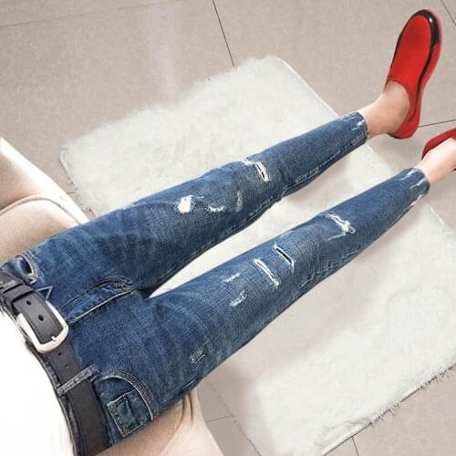 Wholesale 2021 teenagers Denim street Ankle length pants hole social spirit guy skinny jeans men\s slim same-style pencil pants