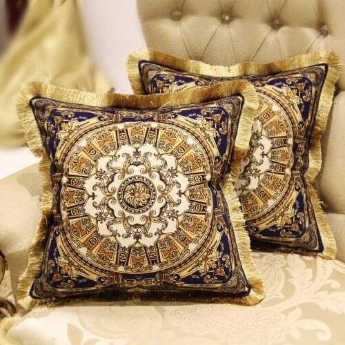 2pcs/set Luxury European Pillow Cases Square Thickend Flannel With Tassel Size 45x45cm 50x50cm Palace Pattern