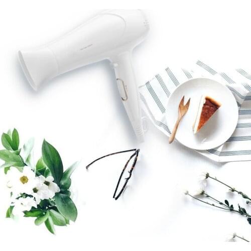 Hair Dryers is a small, high-power foldable home for students in mini-portable dormitory that both hot and cold NEW