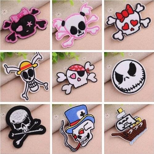 1PCS Rock Band Skull Patch Pirate series Pirate Ship Badges Punk Patch Biker Iron On Cheap Embroidered Pirate Captain Patches