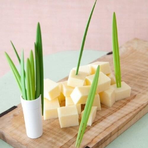 10pcs/Set Creative Green Bamboo Leaf Fruit Fork Chopsticks Cocktail Fork Wedding Festival Birthday Kitchen Gadget Fruit Tools