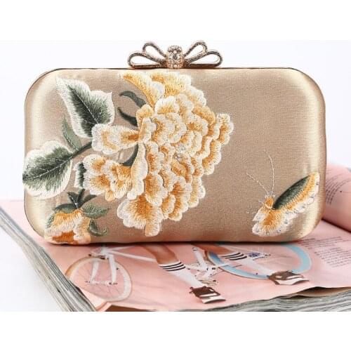 Women Retro Embroidery Evening Bag Female 2020 Elegant Clutch Bag Purse Wedding Party Clutches Handbag Chain Shoulder Bag Bolsos