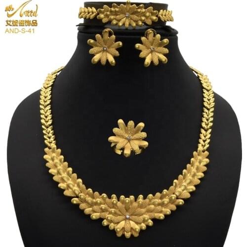 Jewelery Set Womens Dubai Necklace For Womens Gold Jewelry Wedding Rings Indian Bridal Earrings Bracelet 24k Plated Polynesian