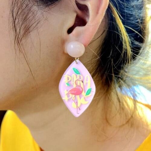 Yungqi Korea Flamingo Pattern Printed Geometric Arcylic Earrings for Women Letter Animal Drop Earring Vintage Female Brincos