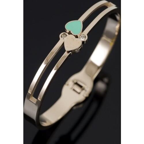 Trendy Hollow Heart Crystal Bangles For Women Ladies Girls Stainless Steel Womens Bracelet Wedding Party Luxury Jewelry Gifts