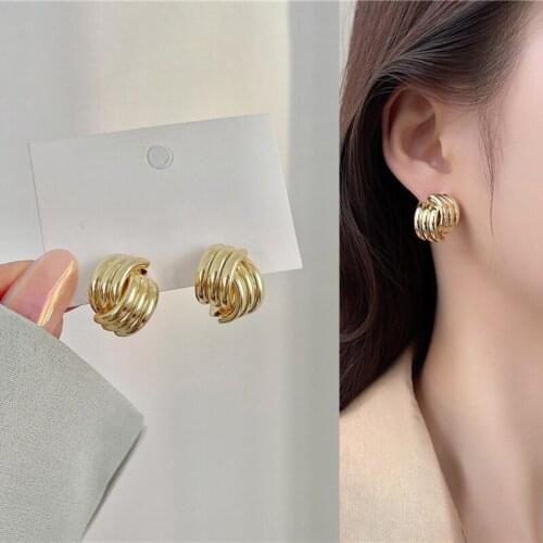 Punk Solid Color Curled Metal Hoop Pendant Drop Earrings for Women Girls Teens Wholesale Jewelry Earrings 2021 Trend New Arrival