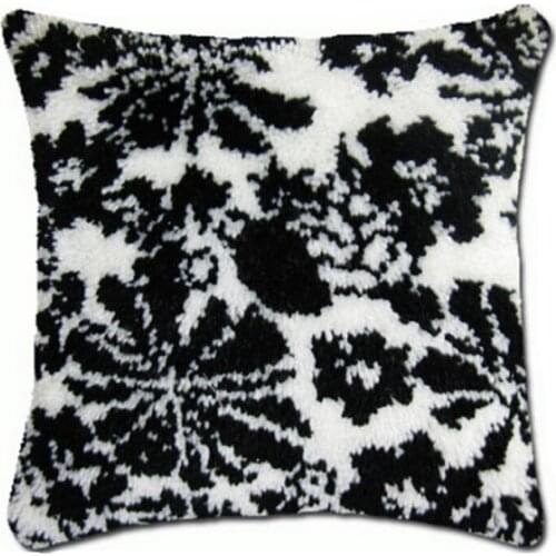 Embroidery pillowcase Latch hook rug kits carpet embroidery cross-stitch pillow Foamiran crafts do it yourself button carpet