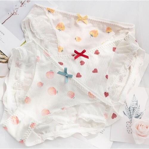 Cute Japanese Underwear Womens Fruit Party Peach Strawberry Comfortable Cotton Cute Lace Low Waist Girl Fat