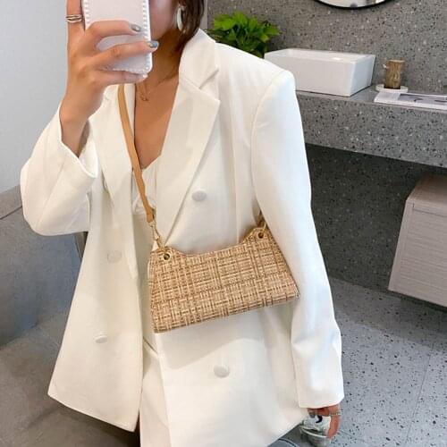 2020 New Designer Winter Baguette Bag Woolen Lattice Womens Handbag Ladies Small Shoulder Bags Underarm Bag Travel Money Pouch