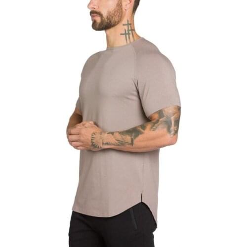 2020 Summer New mens gyms T shirt Slim fit Bodybuilding and Fitness Fashion Male Short sleeve cotton clothing Brand Tee Tops