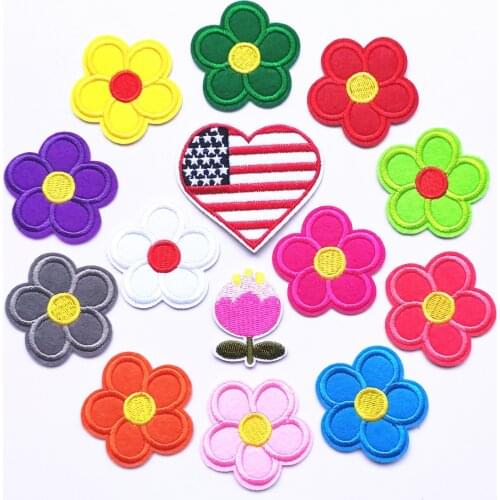 100pcs/lot Embroidery Patch Sun Flower Bud Love Heart Flag Clothing Decoration Sewing Accessories Craft Diy Iron Applique