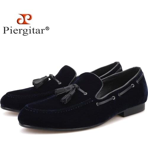 Piergitar 2018 Navy Blue Leather Tassel Men Shoes Mens Party and Wedding Shoes Men Velvet Loafers Mens Flats shoes