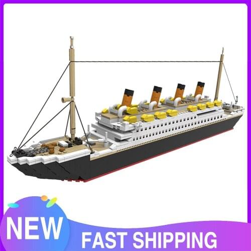 1088Pcs RMS Steam Boat Ship Model Building Blocks Bricks City Hobbies Construction Kids Educational Toys for Children