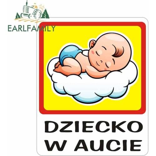 EARLFAMILY 13cm x 10.6cm for Dziecko W Aucie Trunk Car Stickers VAN Cartoon Anime Decoration Bumper Decal Refrigerator Graphics