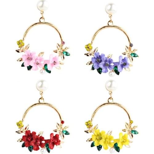 2019 Korea Flower Big Circle Hoop Earrings Rhinestone Trim Pearl Earrings For Women Party Gift