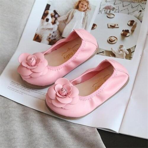 2021 Girls soft-soled non-slip Comfortable Flats Girls soft skin fashion sweet Flowers dance shoes Baby casual shoes EUR 21-35