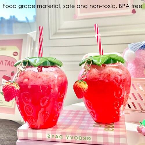 500ML Summer Cartoon Kawaii Strawberry Straw Cup Plastic Lovely Girl Milk Tea Coffee Cup Student Portable Water Cup Water Bottle