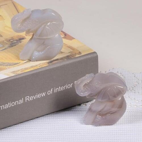 Natural Agate Elephant Figurines Hand Carved Statues For Room Decor Home Decoration Office Ornaments Souvenir Gifts