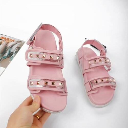 2021Genuine Leather Summer Women Metal Chain Beads Lady Women Summer Sandals Luxury Shoes Women Designers