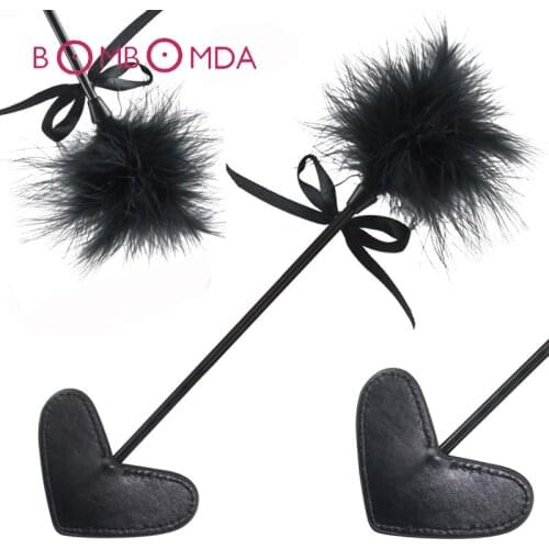 Sex Products Heart Shaped Sex Spanking Whip BDSM Bondage Restraint Slave Adult Games Flogger Feather Flirting Whip For Couples