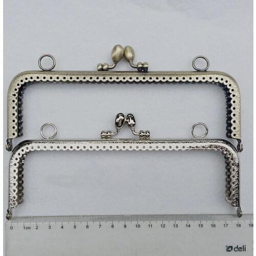 DIY women purse frame accessores kiss buckle straight knurling metal bag clasp 5pcs/lot 18cm
