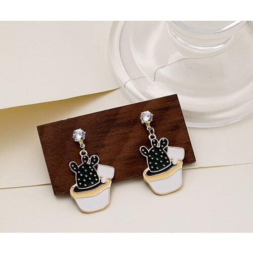 Origin Summer Charming Black Color Cartoon Irregular Cactus Dangle Earrings for Women Spark Rhinestone Earrings Accessories