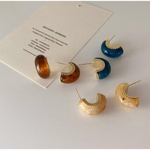 GSOLD Vintage Geometric Semicircle Resin Metal Small C-Shaped Ear Studs Simple Temperament Earring Women Party Jewelry Gifts