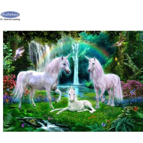 Full Square 5D Diy Diamond Painting Rainbow White Unicorn Animals Embroidery Rhinestone Round Mosaic Kits Wedding Decorations