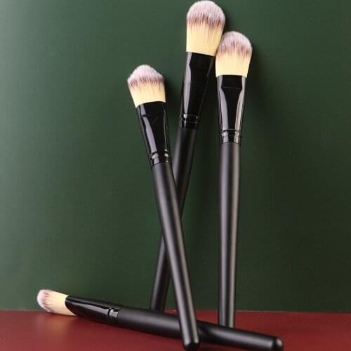 VVR Makeup Brush Foundation Makeup Brush Angled Fingertip-like Seamless Liquid Cream Founation Cosmetics Beauty Tools
