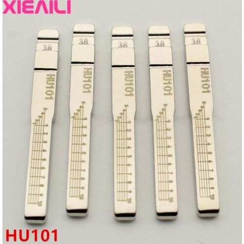 XIEAILI 50Pcs NO.38 HU101 Engraved Line Key Blade Scale Shearing Teeth Uncut Key Blade For Ford Focus/Mondeo S304