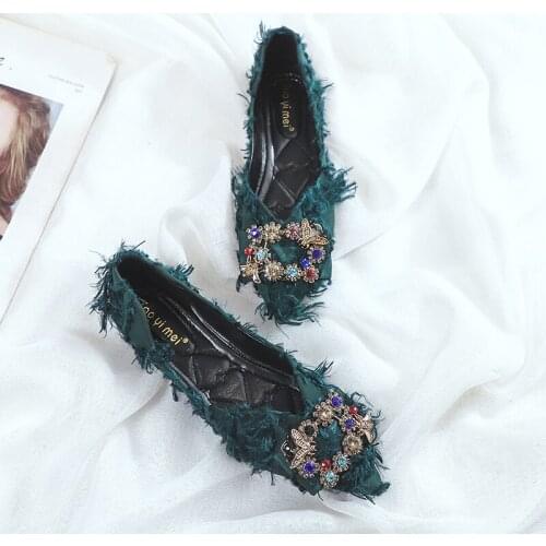 Ge an Du Women's Moccasins