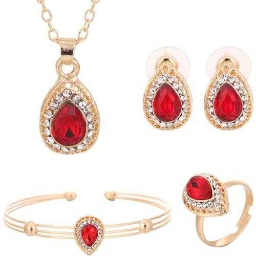 Set Jewelry Necklace for Women Crystal Inlaid Water Drop Pendant Necklace Earrings Bracelet Ring Jewelry Set Chic and Exquisite