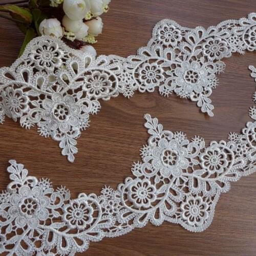 5 Yards Polyester Crochet Venice Lace Trim In White for Weddings, Victorian, Costume Design