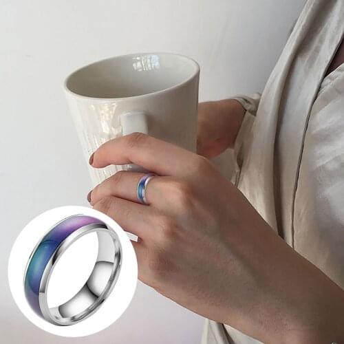 Stainless Steel Ring Change Color Mood Ring Emotional Temperature Temperature Sensitive Glazed Seven-color Lamp Ring 2021
