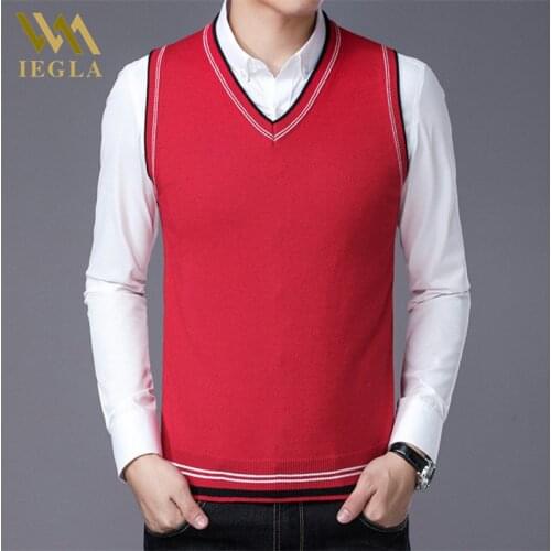 Sweater for Men Pullovers Plaid Sweaters Vests Slim Fit Jumpers Knitred Vest Autumn Winter Casual Man Clothes Pull Homme