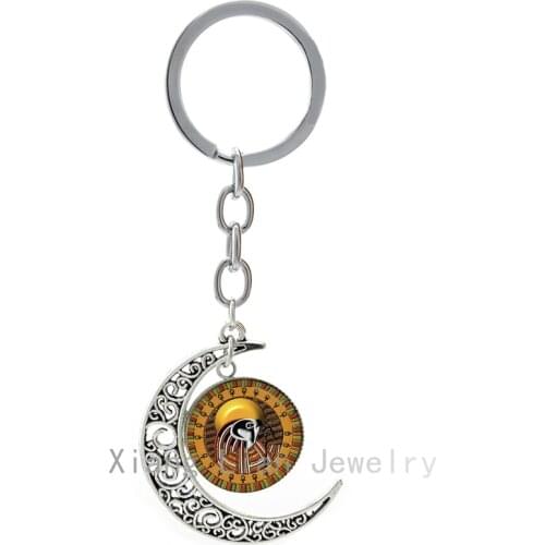 Ancient Egyptian ods Amon Ra keychain The Sun od key chain ring jewelry class egypt god moon pendant keyring gift T664