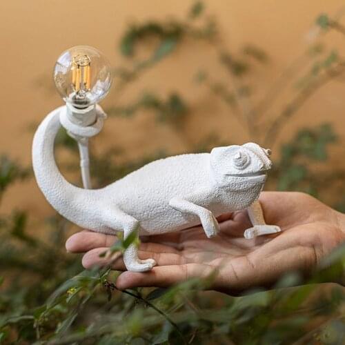 Seletti Lizard Night Light Modern Cute LED Resin Animal Chameleon Table Lamp Bedroom Desk Lamps Home Deco Stand Light Fixtures