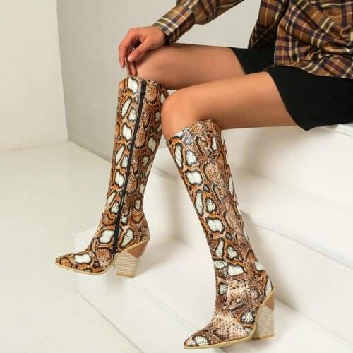 2021 Winter Women Shoes Knee High Boots PU Leather Embossed Leather Plus Velvet Warm Super High Heel Sexy Wedges Large Size