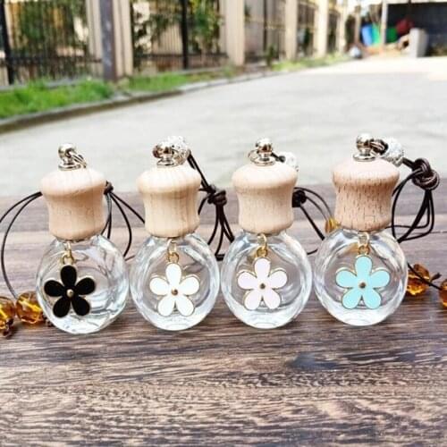 6ML Car Glass Perfume Bottle Pendant Mini Refillable Perfume Packaging Bottle with Wooden Cap