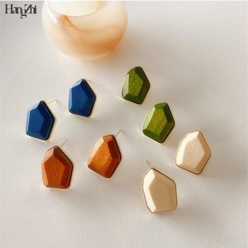 Hangzhi 2020 New Fashion French simple niche retro geometric triangle green flower tassel wooden earrings jewelry