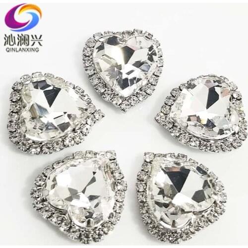 Factory sales heart shape white color flatback Crystal glass buckle,silver base sew on rhinestones for Diy/jewelry accessories