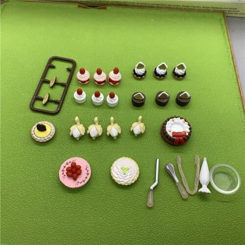 Geniune Sylvanian Doll Families Dollhouse Animal Figures furniture set clothes house food without package